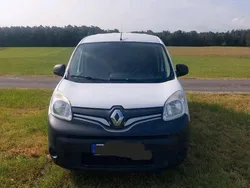 Weiß Gebraucht 2015 Renault Kangoo Van / Kleinbus | 5.800 € (Etwas zu teuer)