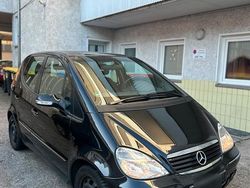 Schwarz Gebraucht 2003 Mercedes A200 Kleinwagen | 1.300 €