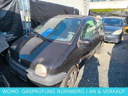 Blau Gebraucht 2004 Renault Twingo Kleinwagen | 999 €