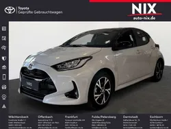 Platinum white / black mica Neu 2024 Toyota Yaris Hybrid Kleinwagen | 26.400 € (Fairer Preis)