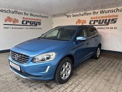 Blau Gebraucht 2016 Volvo XC60 Momentum SUV | 13.990 € (Fairer Preis)