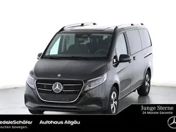 Grau Gebraucht 2024 Mercedes V300 Style Van / Kleinbus | 74.850 € (Teuer)