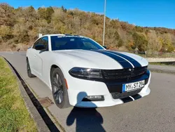Weiß Gebraucht 2017 Dodge Charger SXT Limousine | 20.000 € (Etwas zu teuer)