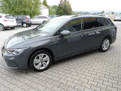 Grau Gebraucht 2023 VW Golf VIII Life Kombi | 23.990 € (Fairer Preis)