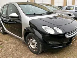 Schwarz Gebraucht 2004 Smart ForFour Basis Limousine | 2.499 € (Etwas zu teuer)