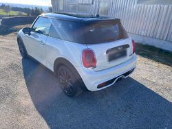 Weiß Gebraucht 2015 Mini Cooper S Coupé Coupé | 11.990 €