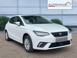 Weiß Neu 2025 Seat Ibiza Style Limousine | 21.490 € (Etwas zu teuer)