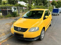 Gelb Gebraucht 2005 VW Fox Kleinwagen | 1.990 € (Etwas zu teuer)