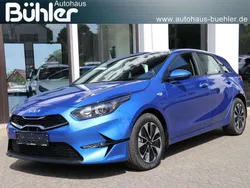 Blue flame metallic Neu 2025 Kia Ceed 2 Limousine | 23.750 € (Fairer Preis)