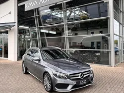 Grau Gebraucht 2016 Mercedes C300 Kombi | 20.900 €
