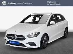Weiß Gebraucht 2020 Mercedes B200 AMG line Van / Kleinbus | 26.700 € (Teuer)