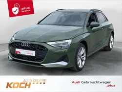 Distriktgrün metallic Gebraucht 2025 Audi A3 Advanced Plus Limousine | 31.290 € (Guter Preis)