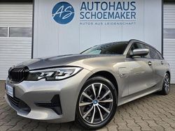 Oxidgrau ii metallic Gebraucht 2022 BMW 320e Sport Line Kombi | 24.877 € (Fairer Preis)