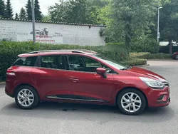 Rot Gebraucht 2016 Renault Clio IV Intens Limousine | 8.790 € (Fairer Preis)