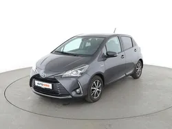 Grau Gebraucht 2019 Toyota Yaris Club Limousine | 15.790 € (Etwas zu teuer)