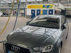 Grau Gebraucht 2017 Audi A4 Ambiente Kombi | 12.800 € (Superpreis)