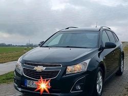 Schwarz Gebraucht 2013 Chevrolet Cruze Kombi | 3.000 € (Fairer Preis)