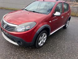 Rot Gebraucht 2011 Dacia Sandero Stepway Kleinwagen | 3.500 € (Fairer Preis)
