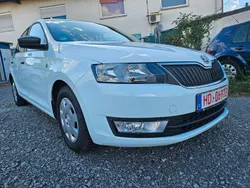 Weiß Gebraucht 2015 Skoda Rapid Ambition Limousine | 8.999 € (Guter Preis)