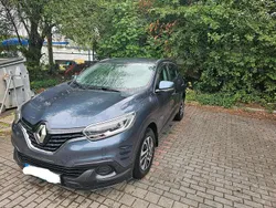 Grau Gebraucht 2019 Renault Kadjar SUV | 14.600 € (Etwas zu teuer)