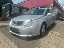 Silber Gebraucht 2011 Toyota Avensis Executive Kombi | 3.990 € (Superpreis)