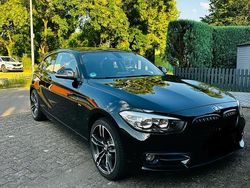 Schwarz Gebraucht 2016 BMW 120 Coupé Sport Line Coupé | 17.900 €