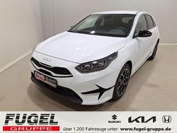 Weiß Neu 2025 Kia Ceed Kleinwagen | 24.399 € (Guter Preis)