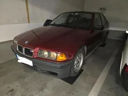 Rot Gebraucht 1995 BMW 318 Limousine | 1.800 €