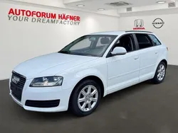 Weiß Gebraucht 2010 Audi A3 Sportback Ambiente Limousine | 5.500 € (Fairer Preis)
