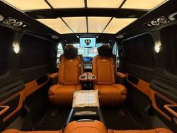 Schwarz Neu 2025 Mercedes V300 Van / Kleinbus | 148.999 €