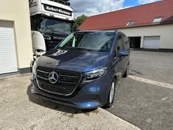 Blau Neu 2024 Mercedes V300 Van / Kleinbus | 69.500 € (Superpreis)