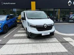 Weiß Gebraucht 2023 Renault Trafic Komfort Van | 31.990 € (Teuer)