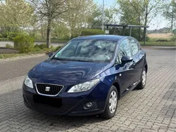 Blau Gebraucht 2010 Seat Ibiza Reference Limousine | 2.890 € (Fairer Preis)