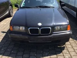 Anthrazitgrau Gebraucht 1999 BMW 316 Coupé | 289 € (Superpreis)
