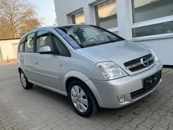 Silber Gebraucht 2003 Opel Meriva Cosmo Van / Kleinbus | 1.950 € (Guter Preis)