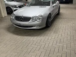 Silber Gebraucht 2004 Mercedes SL350 Cabrio | 11.000 €