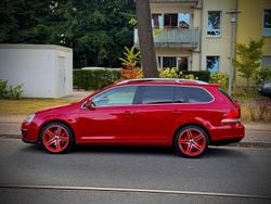 Rot Gebraucht 2010 VW Golf VI Edition Kombi | 6.300 € (Teuer)