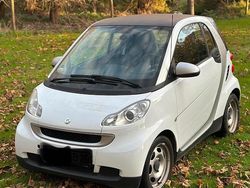 Weiß Gebraucht 2012 Smart ForTwo Coupé Coupé | 4.800 € (Guter Preis)