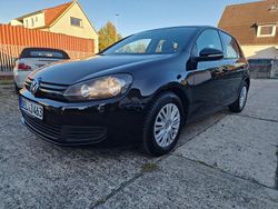 Schwarz Gebraucht 2009 VW Golf VI S Limousine | 5.300 € (Etwas zu teuer)