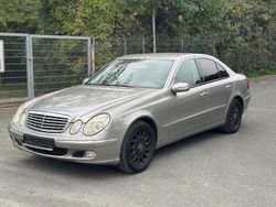 Beige Gebraucht 2004 Mercedes E320 Limousine | 3.290 € (Superpreis)