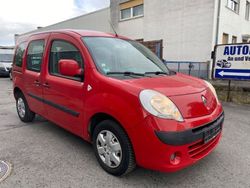 Rot Gebraucht 2010 Renault Kangoo Happy Family Van / Kleinbus | 2.499 € (Fairer Preis)