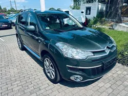 Grau Gebraucht 2010 Citroën C-Crosser Exclusive SUV | 5.600 € (Etwas zu teuer)