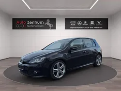 Grau Gebraucht 2011 VW Golf VI R-line Limousine | 7.970 € (Teuer)