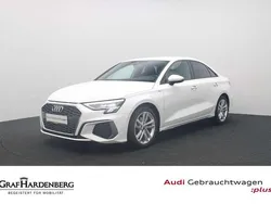 Ibisweiß Gebraucht 2022 Audi A3 S-Line Limousine | 23.880 € (Guter Preis)