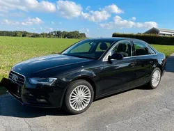 Schwarz Gebraucht 2014 Audi A4 Limousine | 13.800 € (Teuer)