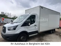 Weiß Gebraucht 2017 Ford Transit | 15.950 €