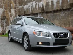 Silber metallic Gebraucht 2008 Volvo V70 Summum Kombi | 9.000 € (Guter Preis)