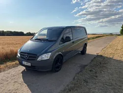 Grau Gebraucht 2012 Mercedes Vito Van / Kleinbus | 9.500 €