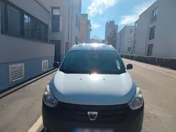 Weiß Gebraucht 2014 Dacia Dokker Van | 4.200 € (Guter Preis)