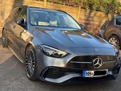 Grau Gebraucht 2022 Mercedes C220 AMG Kombi | 36.900 € (Teuer)